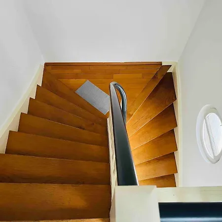 Apartment Charmantes Dachstudio Heilbronn