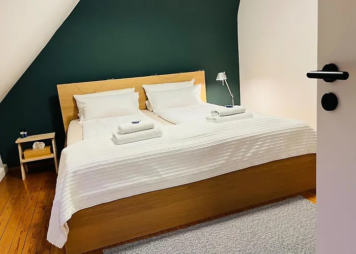 Charmantes Dachstudio * Heilbronn